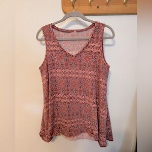 LuLaRoe Women's Tank Top - Red and Pink Pattern